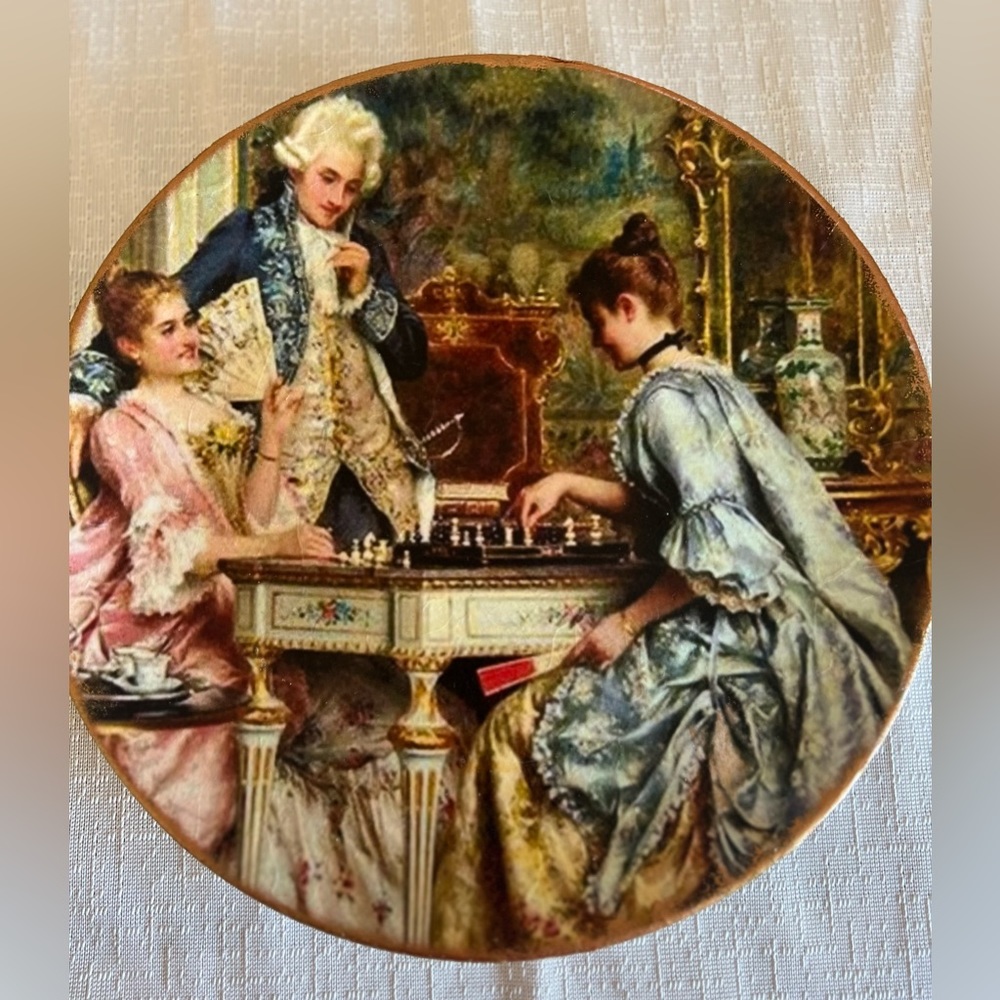 Decorative wall plate.. Hand crafted.. New